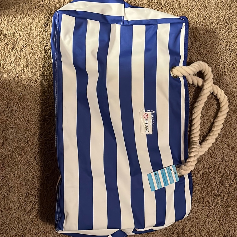 Shylero Blue and white striped beach bag